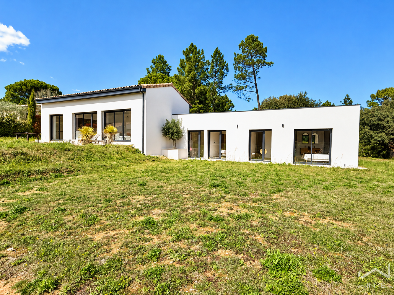 Maison 6 pièces 152 m² · à Suze-la-Rousse · 151,8 m² · 539 000 €